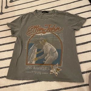 ELTON JOHN TEE